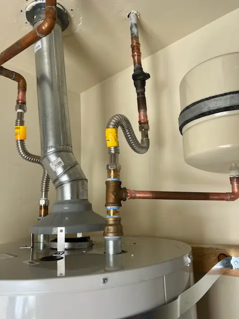 Water heater installation and plumbing repair in Lucketts